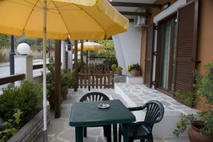 large-1476630671-marika house 33
